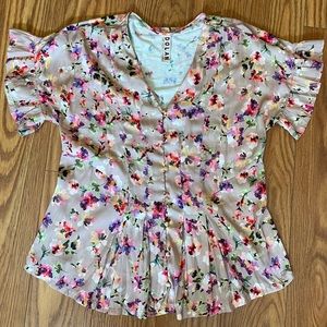 Floral Dolan top